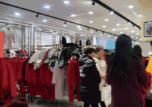 白沙女新款羽絨服 工廠(chǎng)直銷(xiāo)享優(yōu)惠，精品羊剪絨與暖冬好禮相送